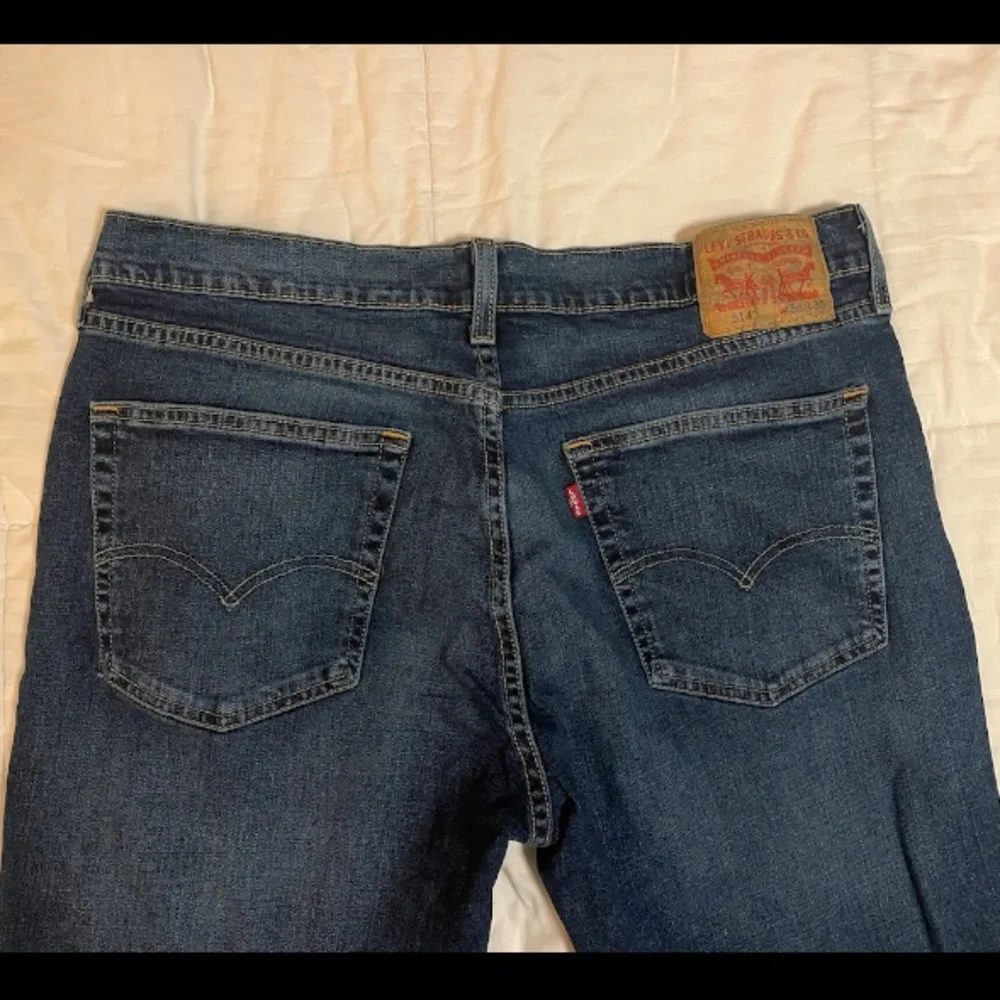 Levis 514 Jeans Mens 36x30 Blue Denim Straight Leg Regular Fit Medium Wash EUC